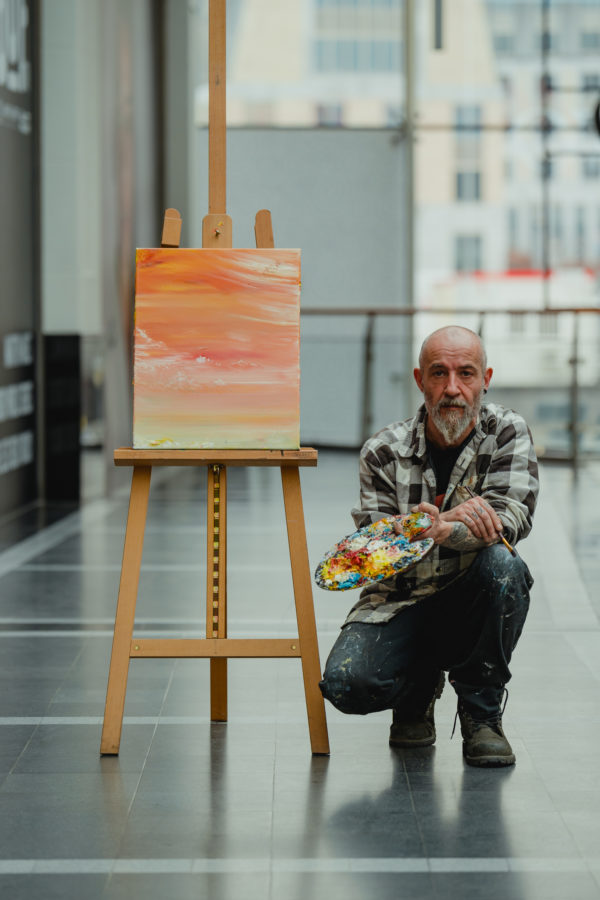 L'oeuvre unique "Proactivité mutuelle" réalisée l'artiste peintre Enzo Izzi