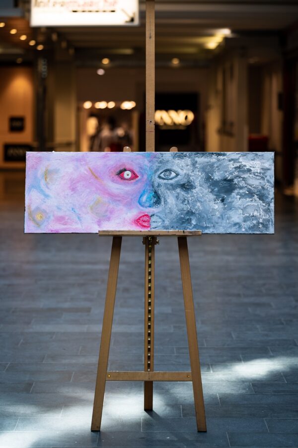 Les enchères pour l'oeuvre unique de l'artiste Georgia Tsakiridis sont lancées !